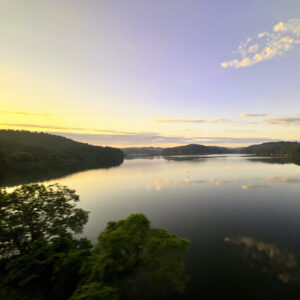 Lake_Hartwell_reservoir_in_Georgia_and_South_Carolina_includes_parts_of_the_Savannah,_Tugaloo,_and_Seneca_rivers_01